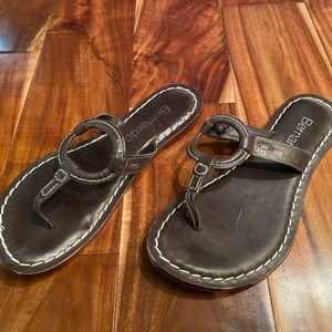 Bernardo flip flops.